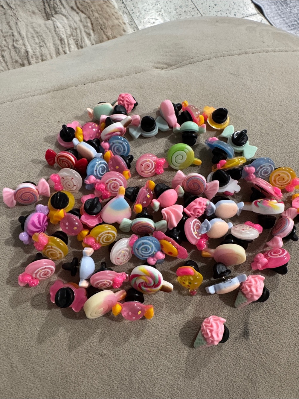 Kawaii Candy Button Pins - Mixed Pastel Colors